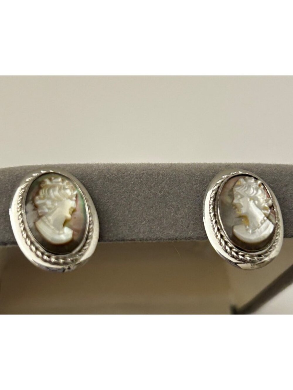 Van Dell Sterling Silver Vintage Cameo Necklace Brooch Earrings Set Glass Relief - Picture 4 of 8